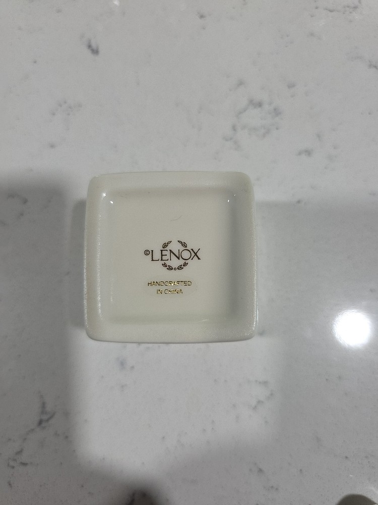 Lenox China HOLIDAY Set