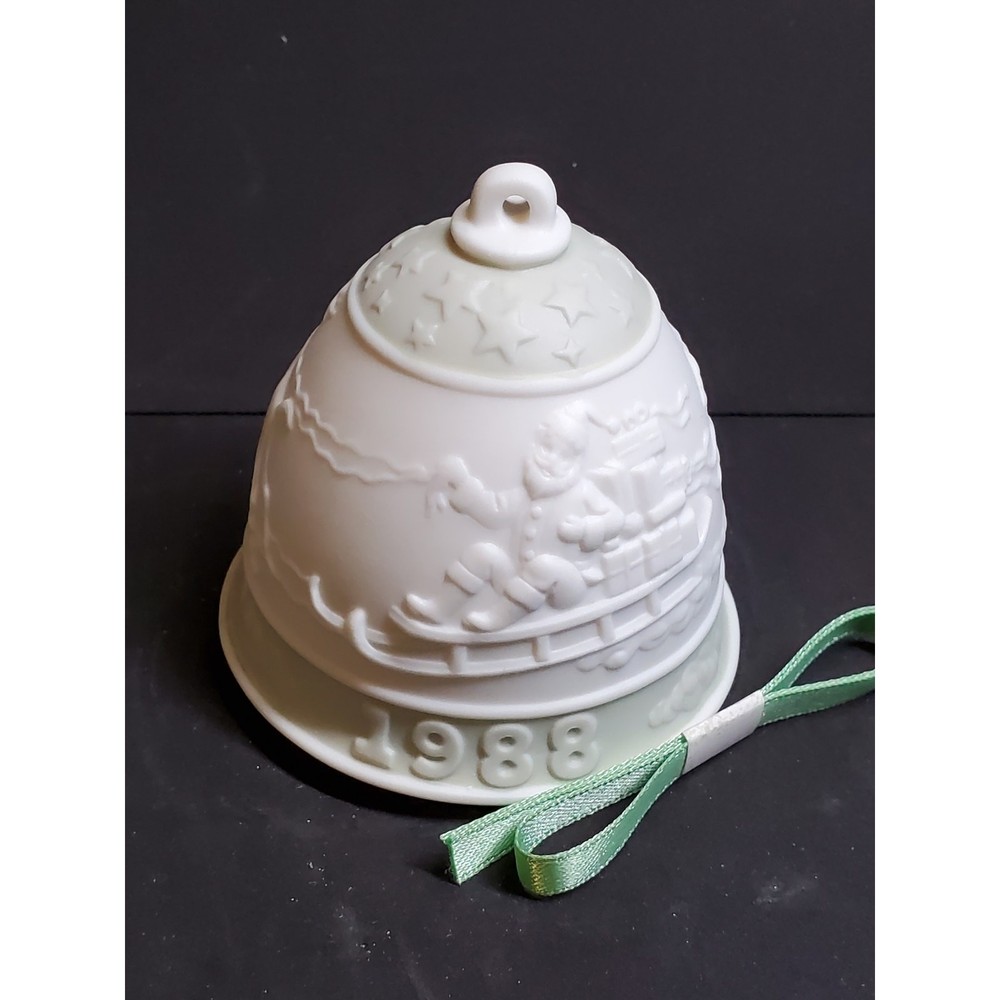Lladro Bell -5525 - 1988 Christmas Bell