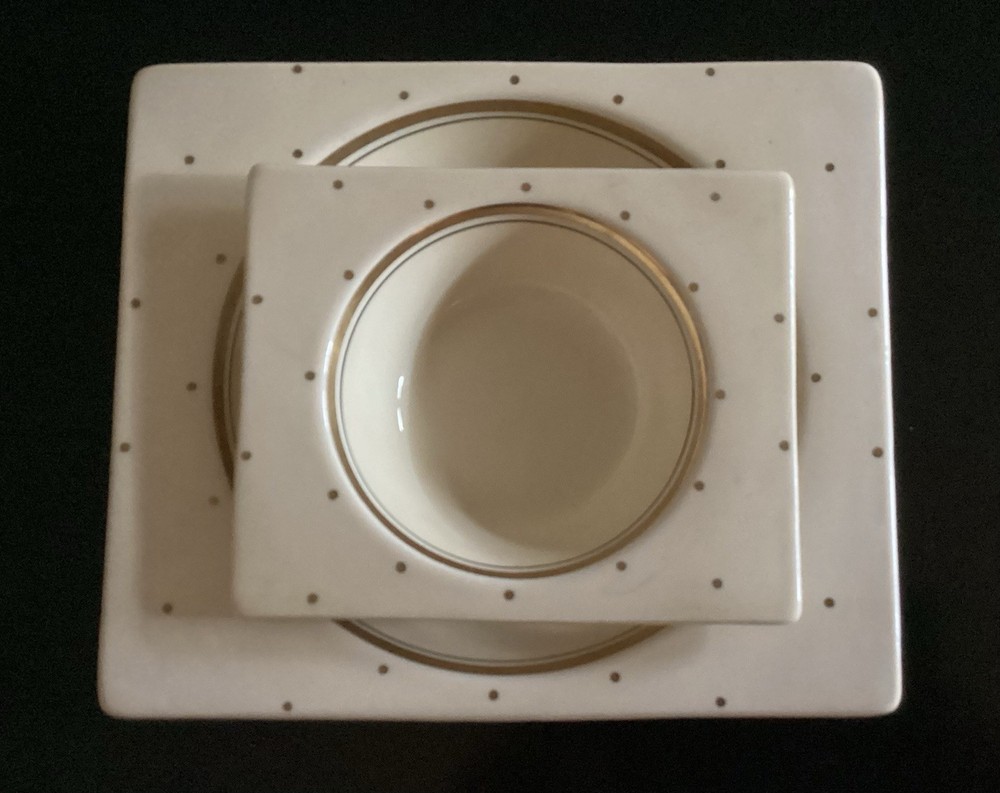 Vintage Clarice Cliff Dinnerware