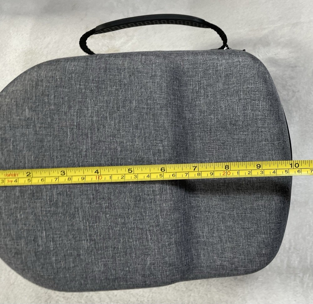 Hard Protective Carrying/Storage Case for Oculus Quest 2 VR Headset