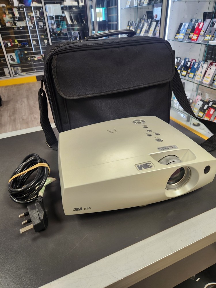 3m X50 3lcd Projector