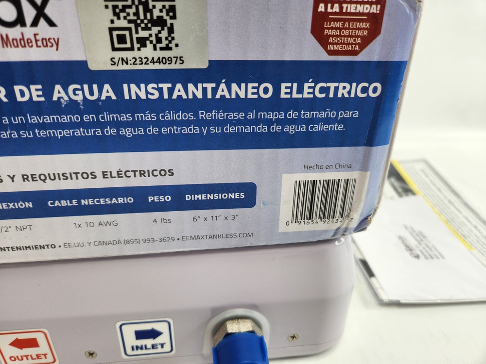 Eemax EEM12004 Electric Tankless Water Heater Point of Use, 4KW, Blue Brand New