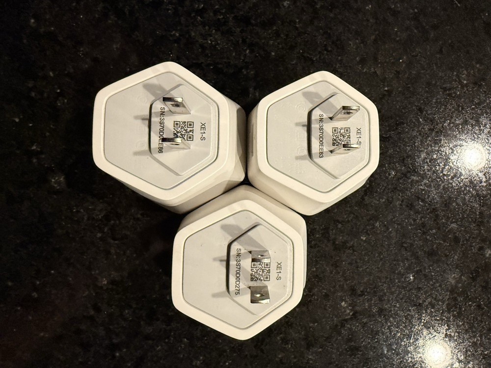 3 Xfinity xFi Pods XE1-S
