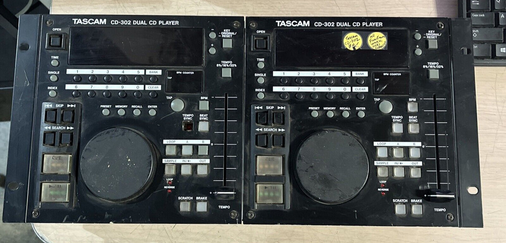 TASCAM CD-302 DUAL MIXER ONLY