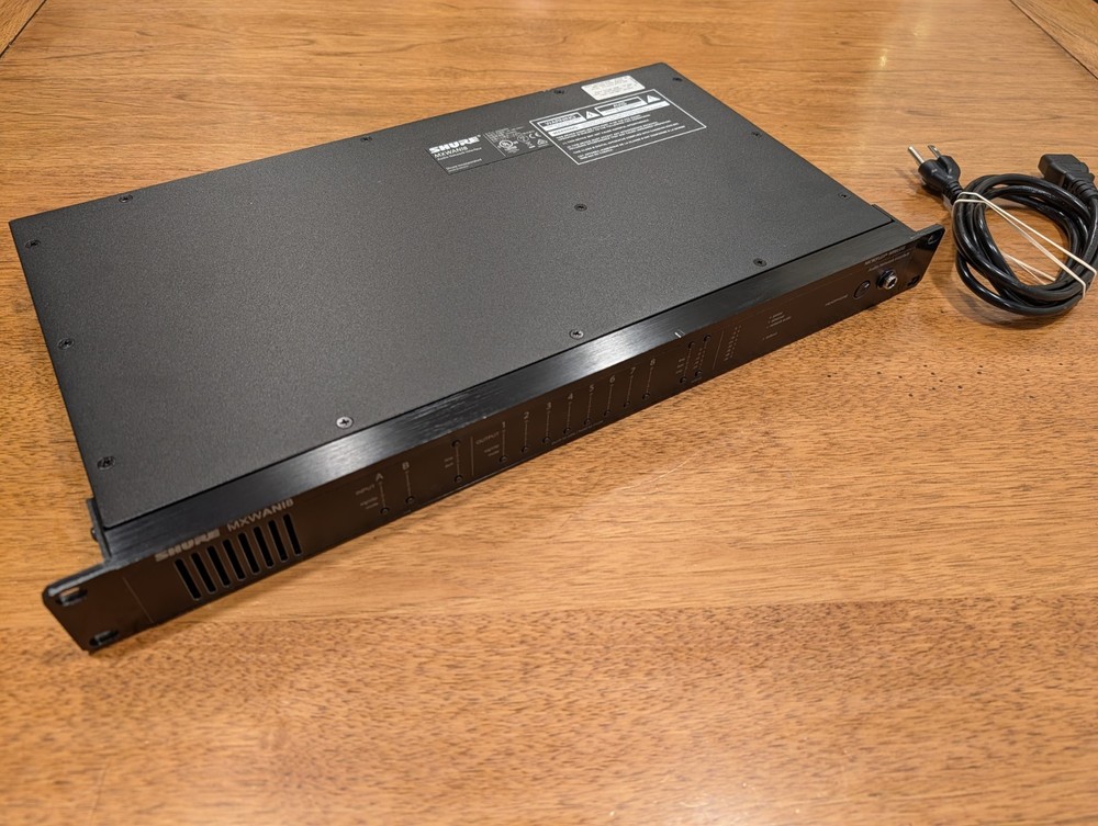 SHURE MXWANI8 8-Channel Audio Network Interface