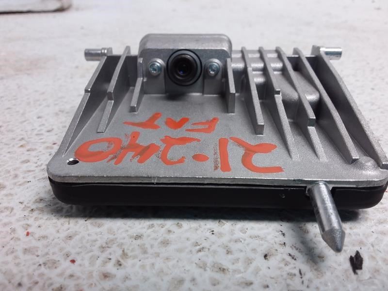 WINDSHIELD MOUNTED CAMERA MERCEDES SPRINTER 2019 896269 ID # 2479006604