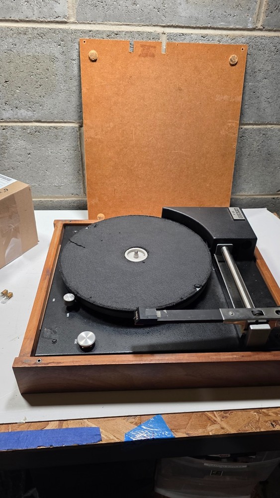 Rabco st4 turn table vinyl player