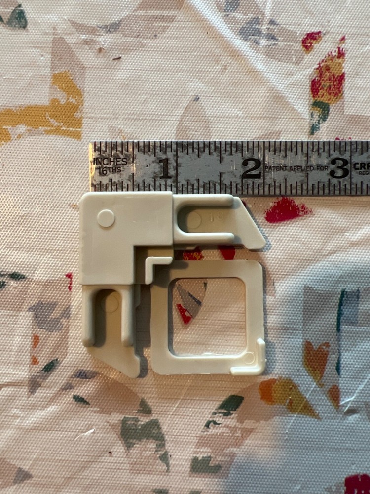 Square Cut With Lift Tab Plastic Screen Frame Corner 5/16”x3/4”