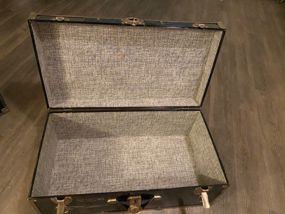 vintage streamer trunk