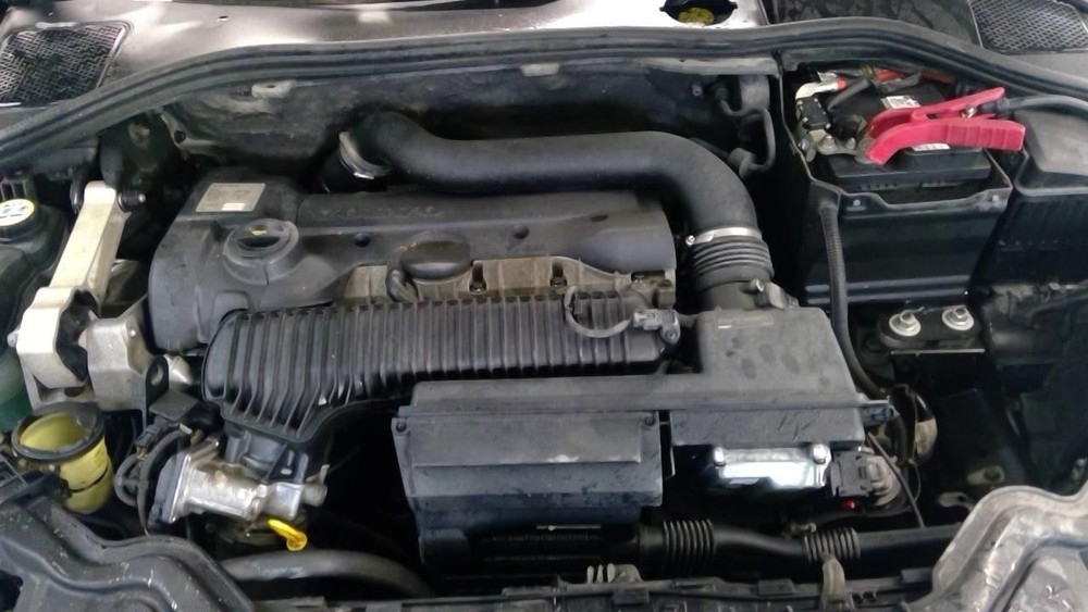 S60 2014 Battery Tray 1737665