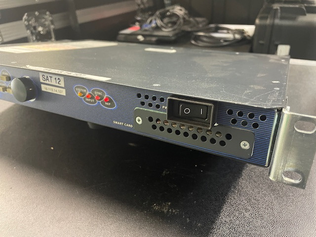 Harris Model 300 NetPlus High Definition Integrated Satallite Receiver Decoder