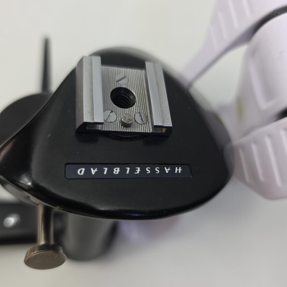 Hasselblad Flash Bracket 45071 Left Hand Grip