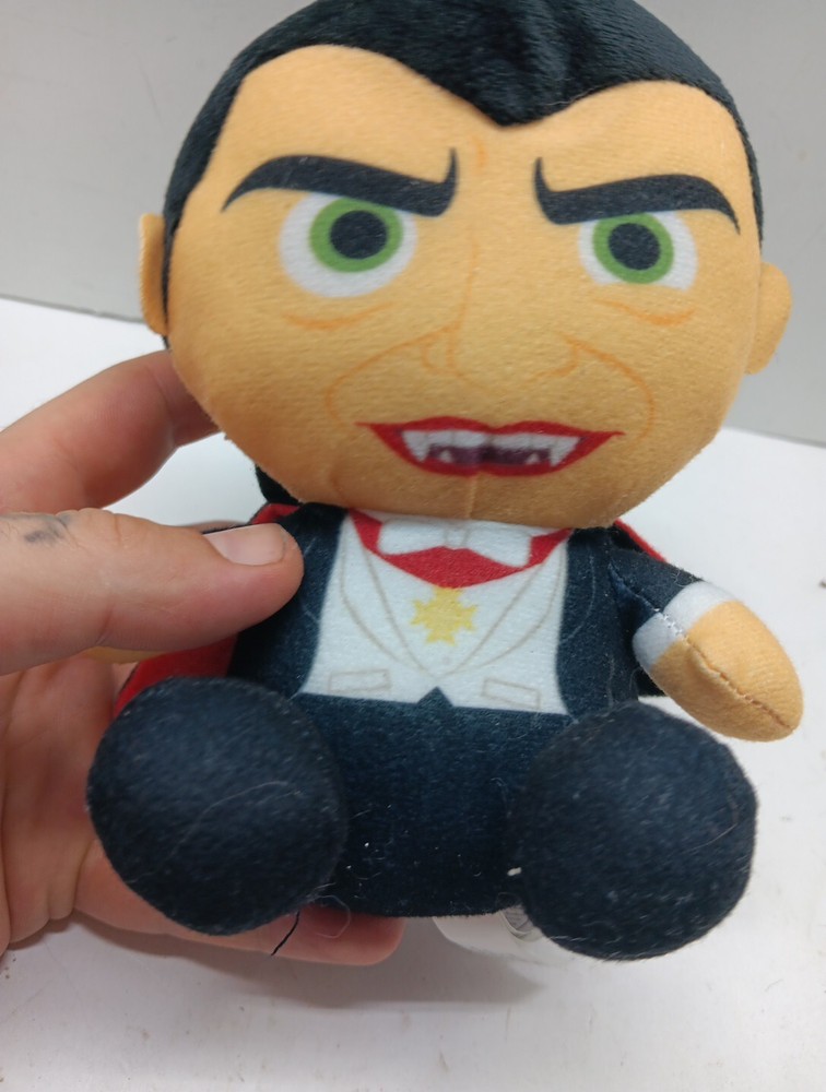 Universal Studios Monsters Dracula Vampire 7" Plush Stuffed Toy Doll