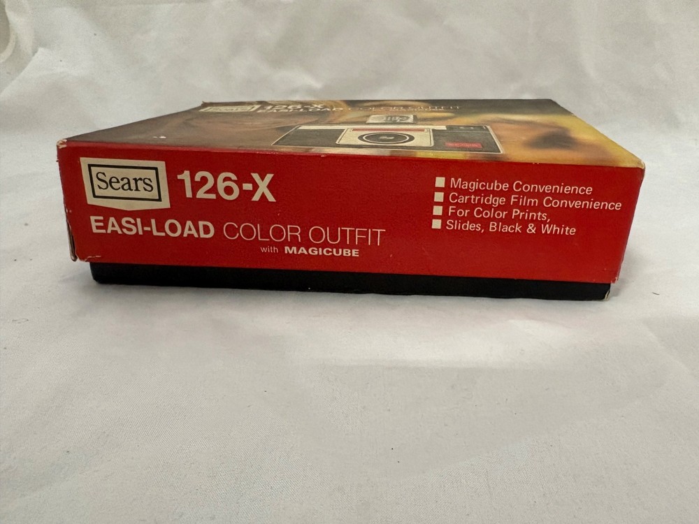 Vintage - Sears - Easi-Load 126-X - Automatic Camera - Box - Film - Flash