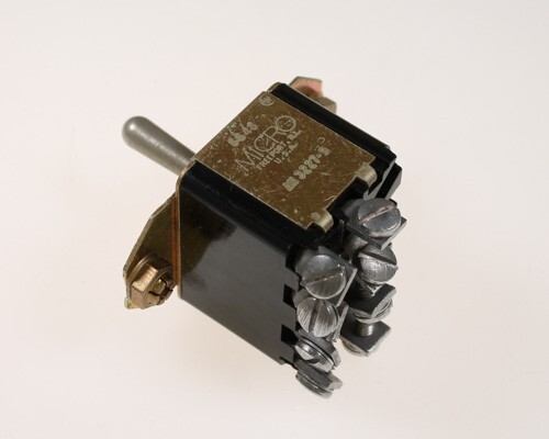 AN3227-9 Microswitch Toggle Switch Honeywell