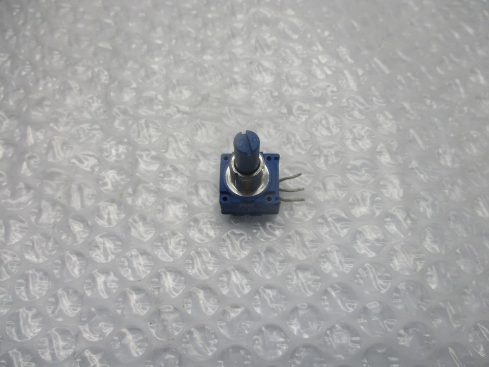 RS 173-625 POTENTIOMETER NSNP
