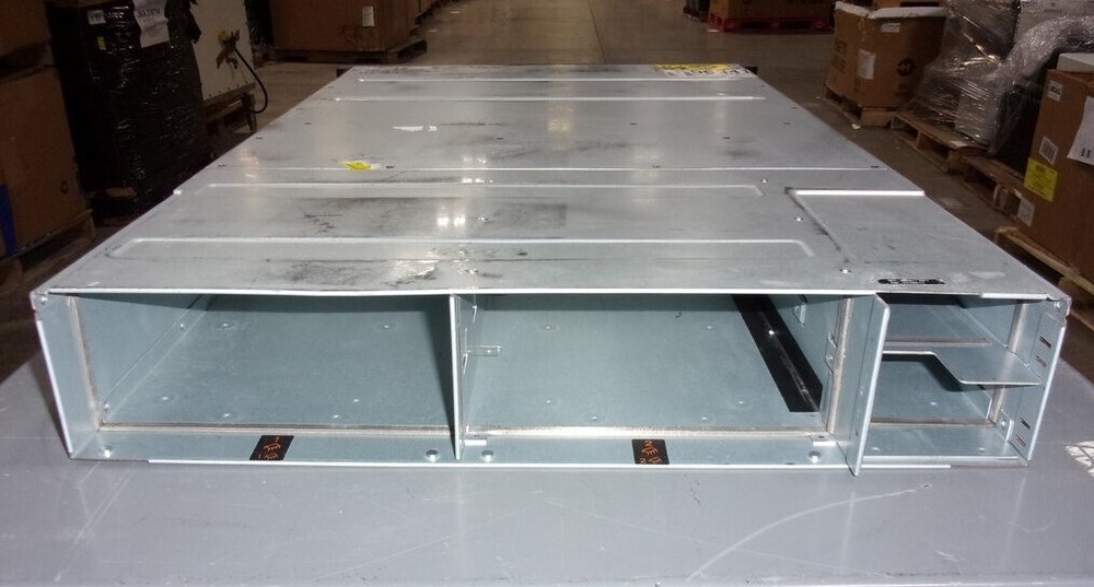 IBM FlashSystem 840 9840 AE1 Flash Storage Array Chassis SEE NOTES