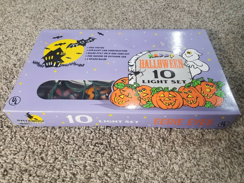 Vintage Eerie Eyes Halloween 10 String Light Set Ghost Collins Lights