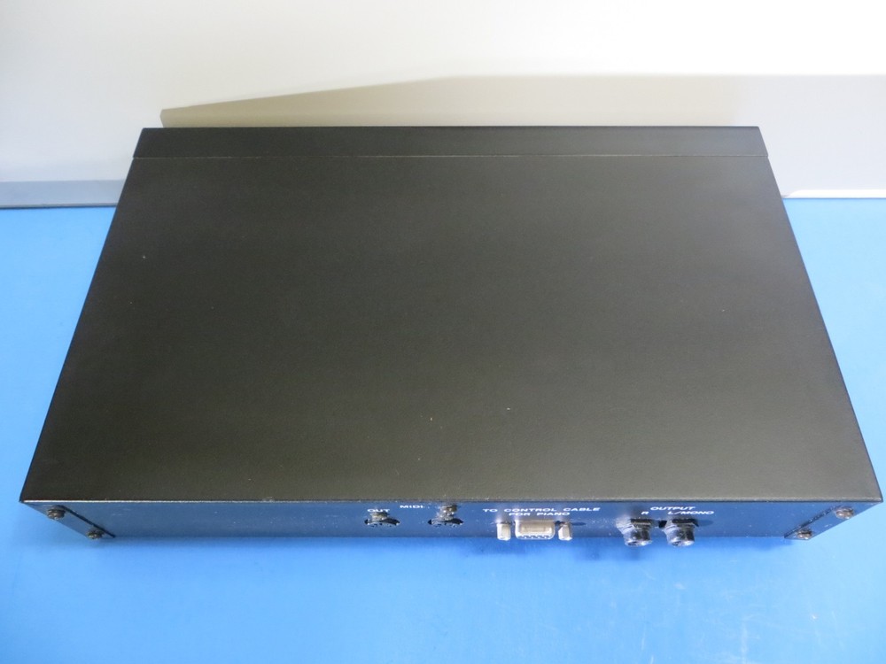 Yamaha Disklavier DKC100XG Control Module With Remote & Mounting Bracket