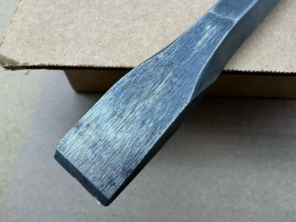 Snap-On Flat Hand Chisel PPC824B - 7-1/4" Length 3/4" Edge 5/8" Hex - Punch