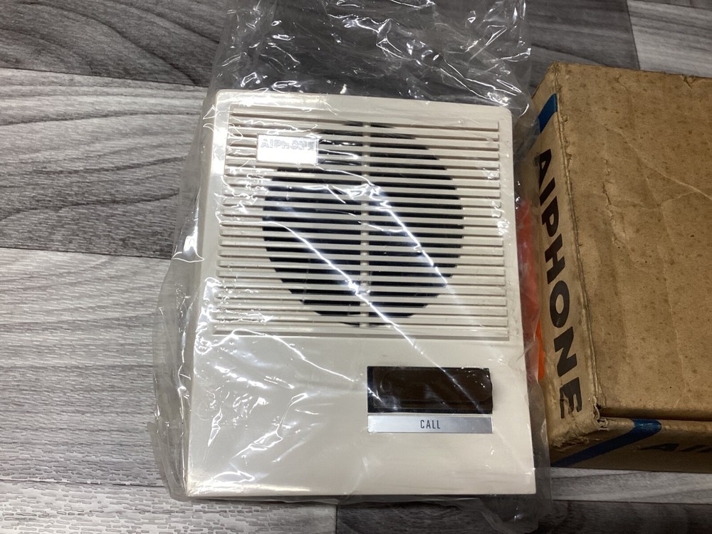 Desktop Aiphone LA-A AUDIO CALL INTERCOM SUBSTATION SYSTEM #132E130PR6*CO