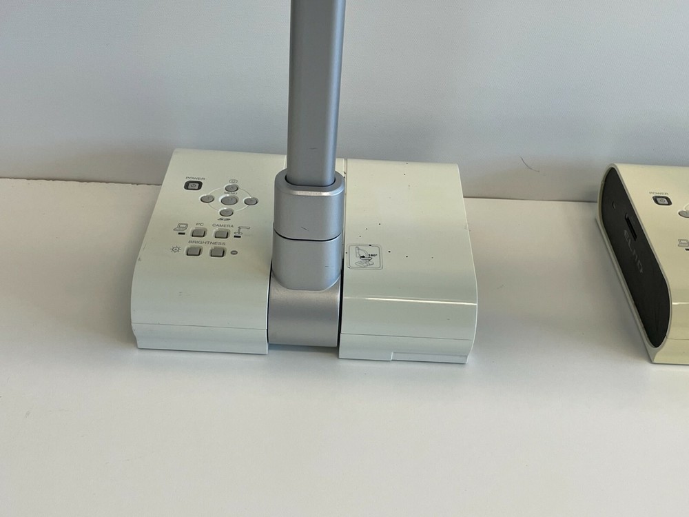 Lot of 2 Elmo Model TT-02S USB VGA Document Camera Visual Presenter