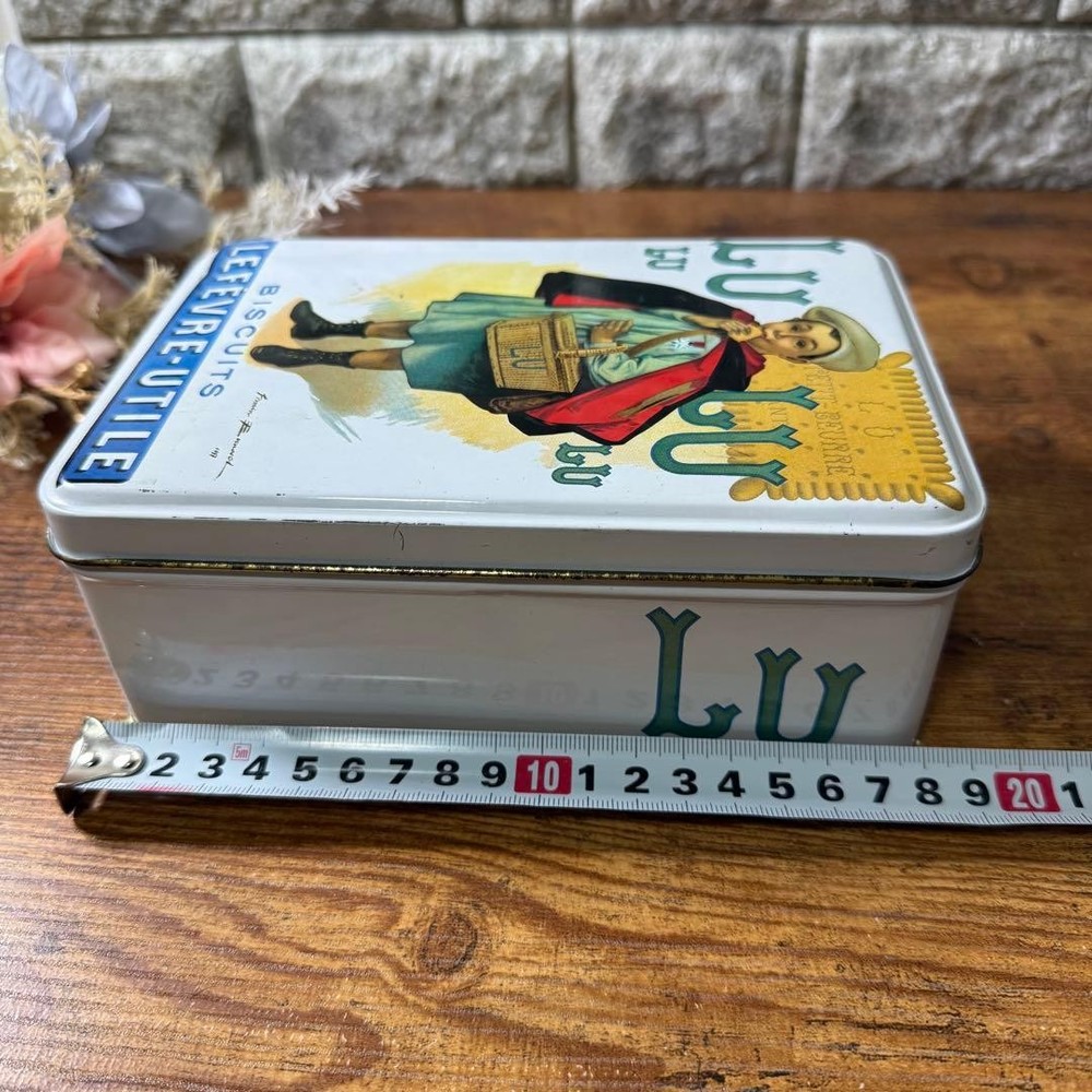 French Vintage LU Biscuits Biscuit Tin