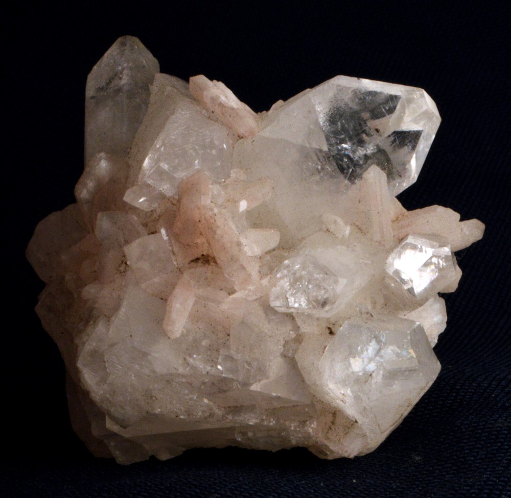 #7193 Apophyllite & Stilbite - India
