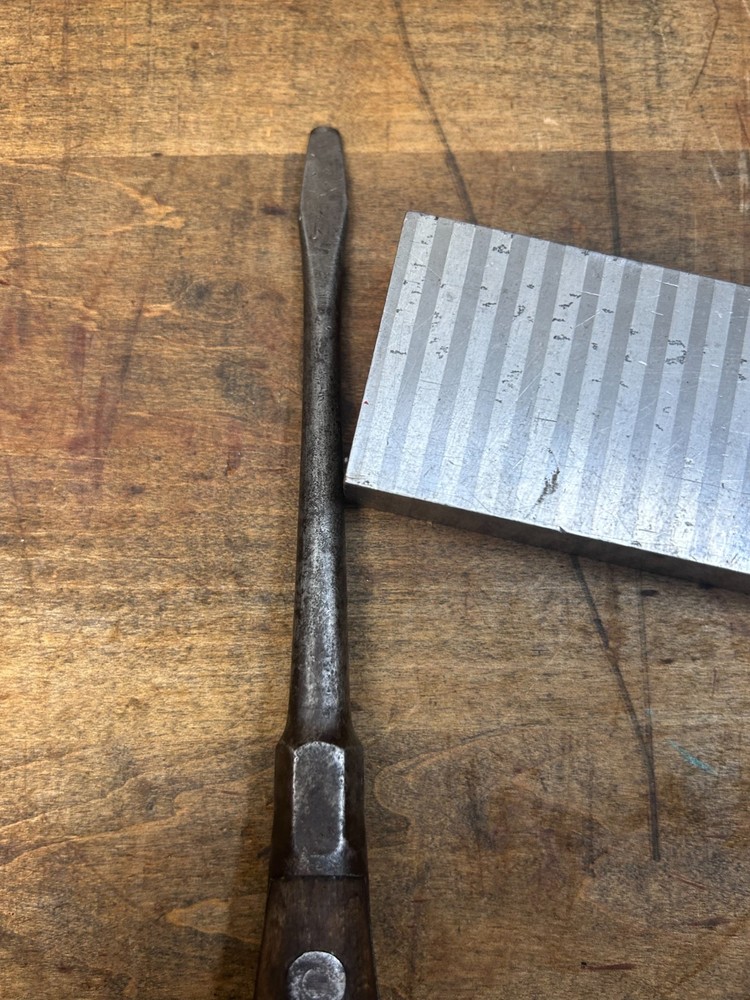 Ryan Tool Works Perfect Handle Screwdriver 9"