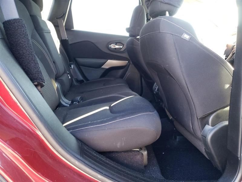 CHEROKEE 2017 Headrest 355251