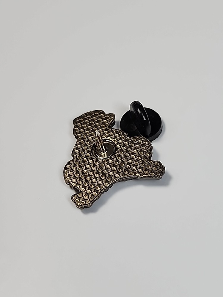 Bear Sitting Lapel Pin Silver Color Metal