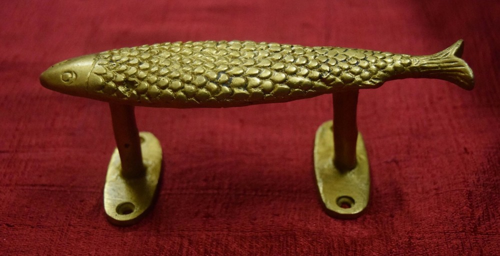 Nautical Fish Shape Pair Door Pull Door Handle Brass Wardrobe Handle Decor VR189