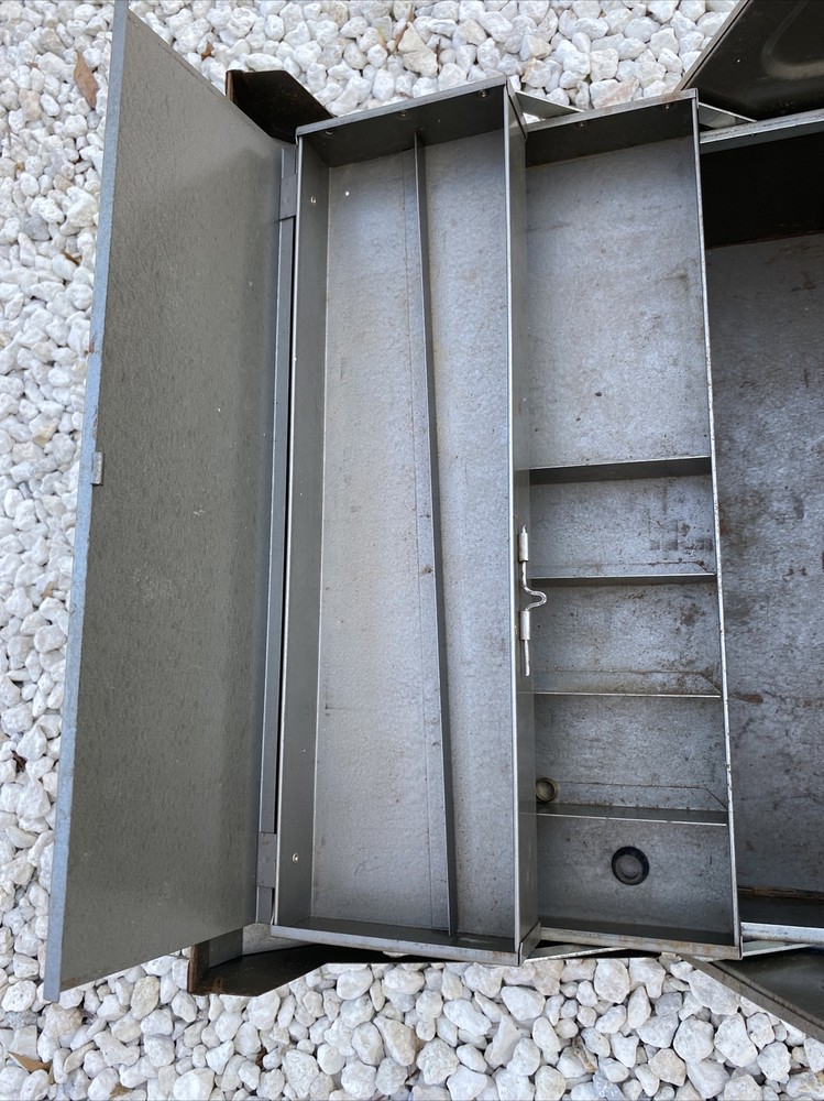 Possible Blue Point Unknown ? KRW48 Cantilever Toolbox Folding Accordion RUST