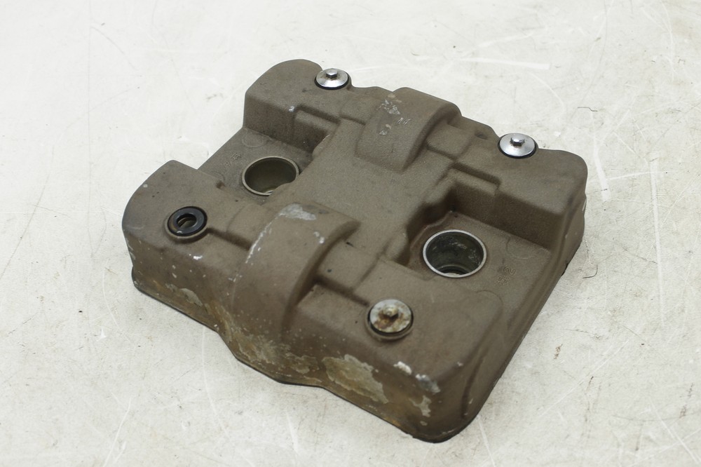86-87 HONDA INTERCEPTOR 700 FRONT ENGINE CYLINDER HEAD TOP COVER