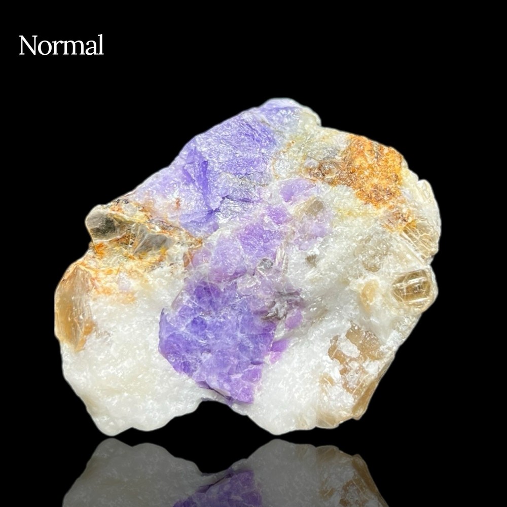 98 Gr. Superb Fluorescent Phosphorescent Tenebrecent Hackmanite Crystals