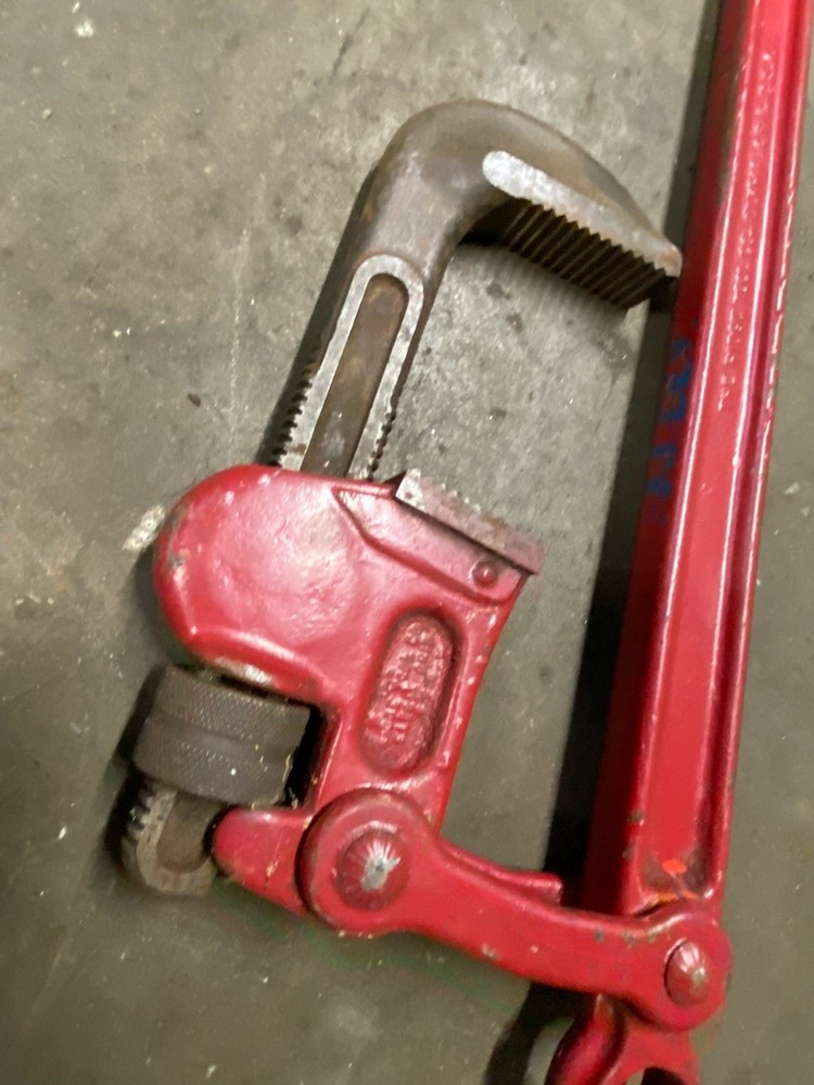 RIDGID Compound Leverage Pipe Wrench, Large Heavy Duty, Wrench Only