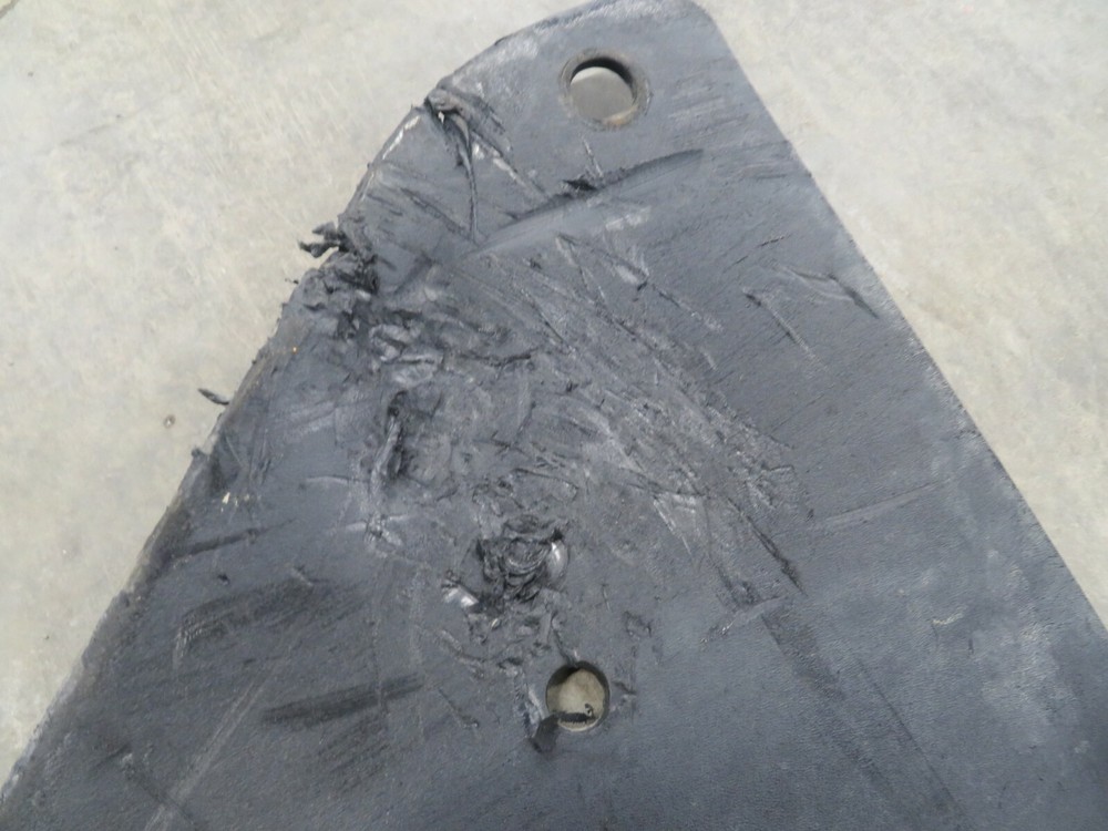 EB820 2011 11 CANAM COMMANDER 1000 XT , RIGHT SKID PLATE/ PROTECTOR