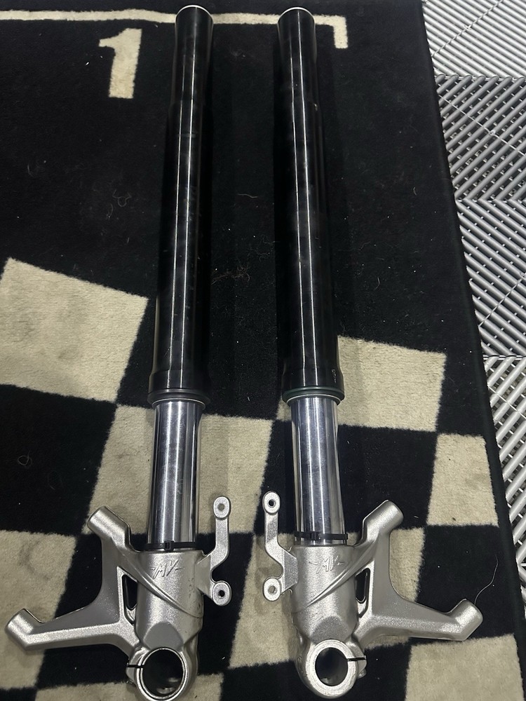MV Agusta F3 Front Forks