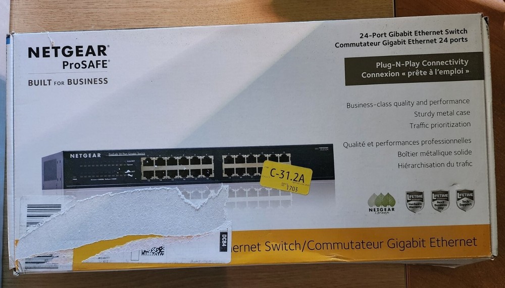 StarTech.com C6PANEL24 24 Port 1U Rackmount Cat 6 110 Patch Panel