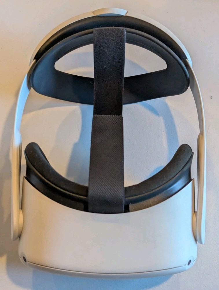 Meta Oculus Quest 2 VR Headset Only 128GB with Charging Cable