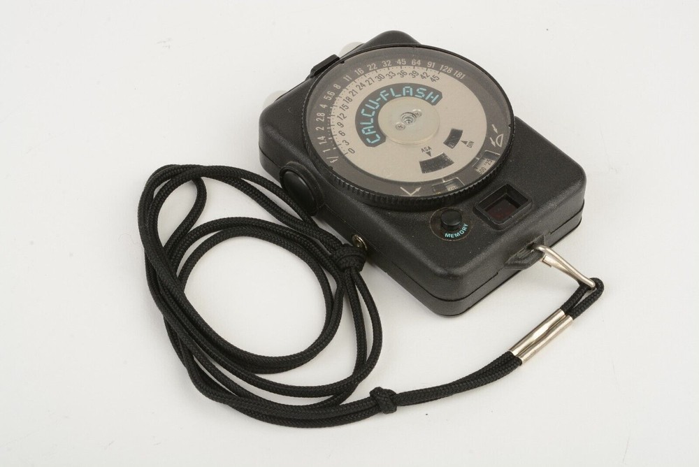 Quantum Calcuflash Digital Flash Meter w/ strap, tested, great