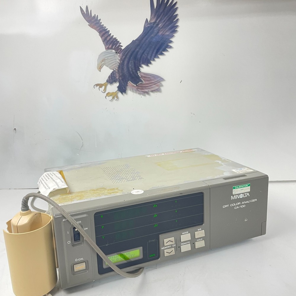 MINOLTA CA-100 CRT Color Analyzer with probe