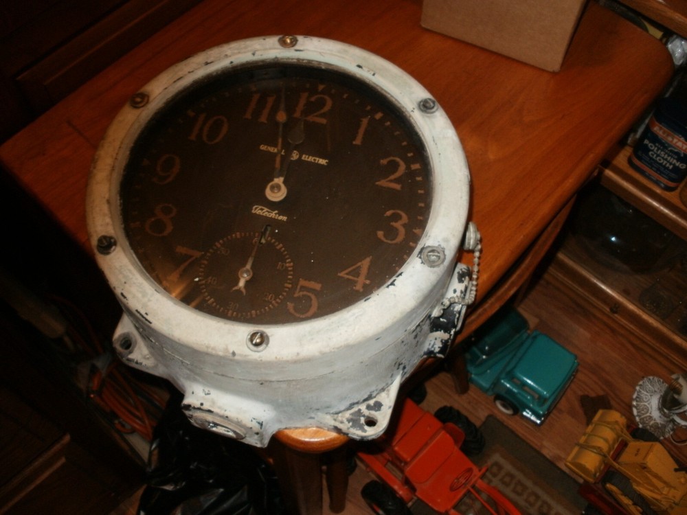 vintage ship clock g. e. complete clock