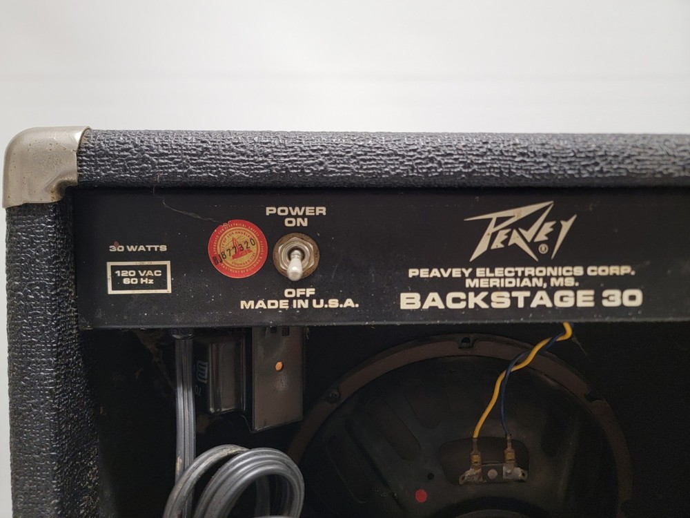 Peavey BACKSTAGE 30 Guitar Combo Amp Amplifier