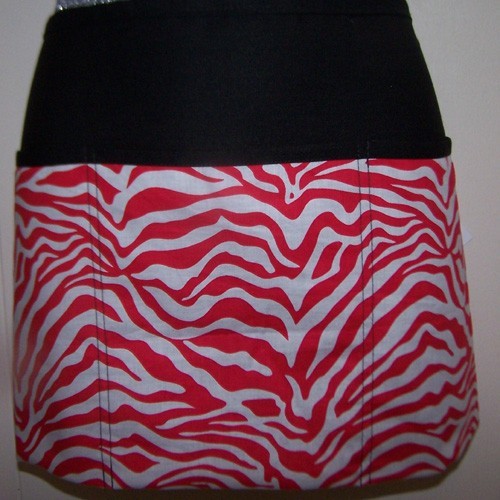 3 pocket waist aprons for servers assorted prints from solid to assorted prints