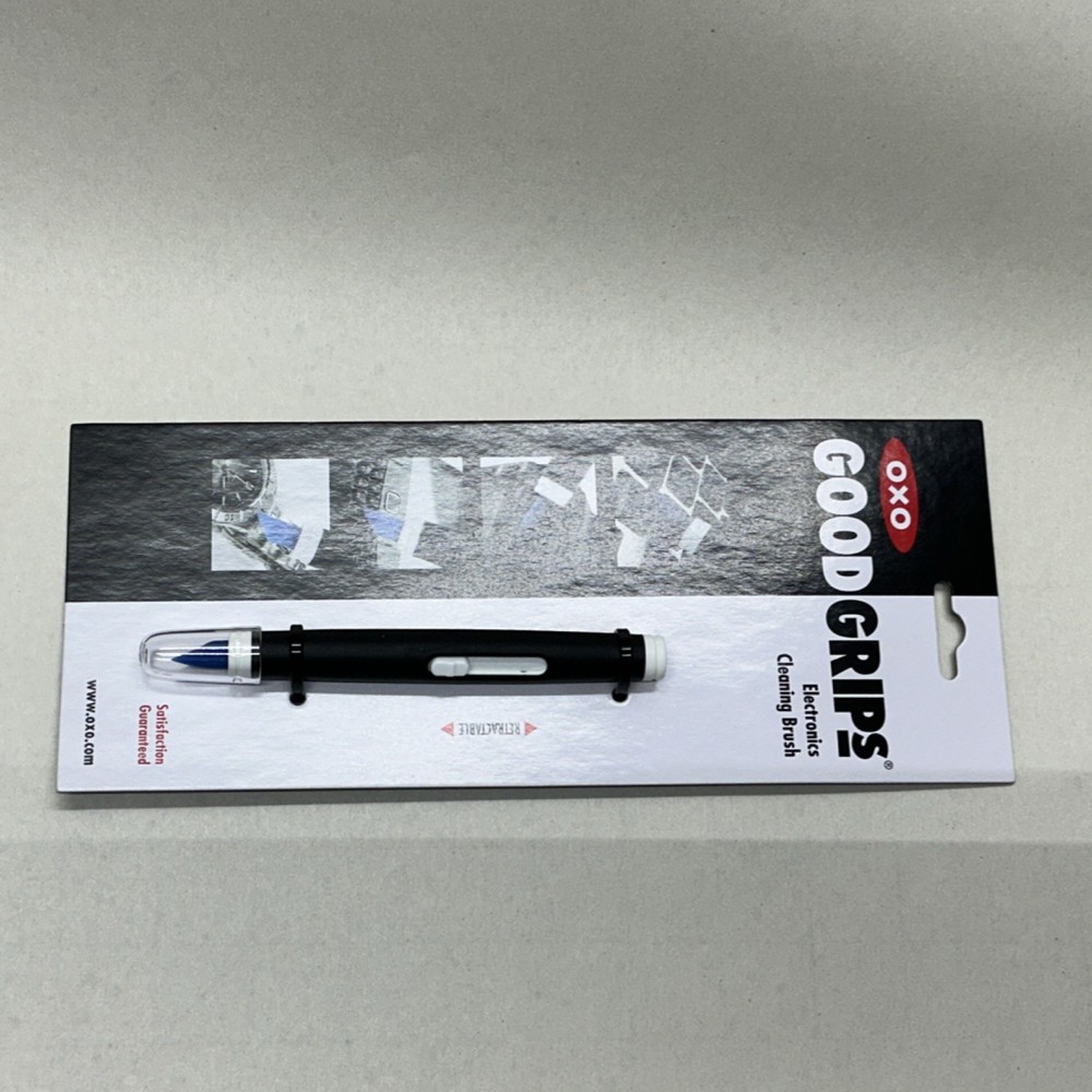 OXO Good Grips Electronics Cleaning Brush Nylon Bristles Retractable Black