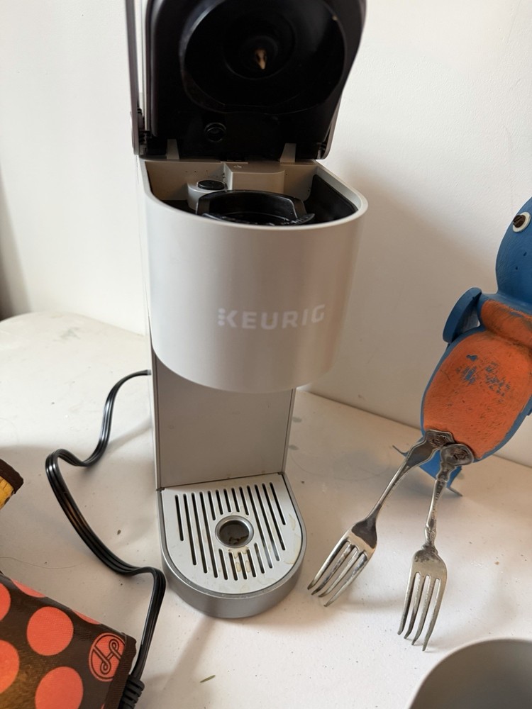 Keurig K-Mini Coffee serve K cup - Great condition