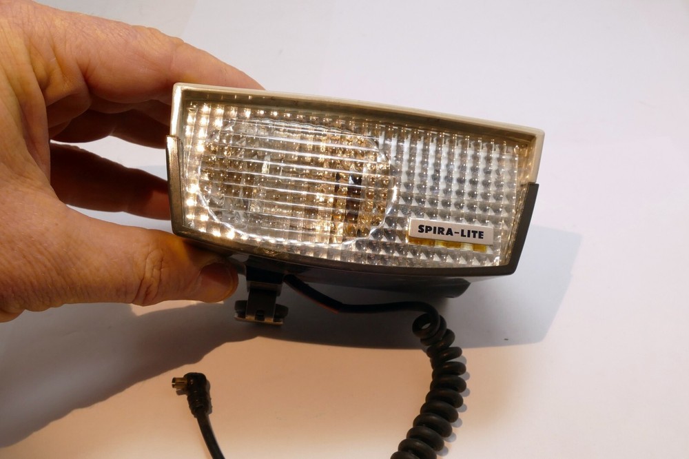 Spira-lite electronic flash - missing power cable
