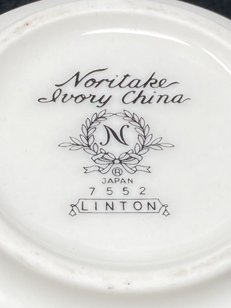 Noritake Linton 7552 creamer