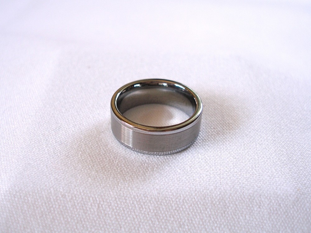 MENS- Beveled Tungsten Ring with Matte Center